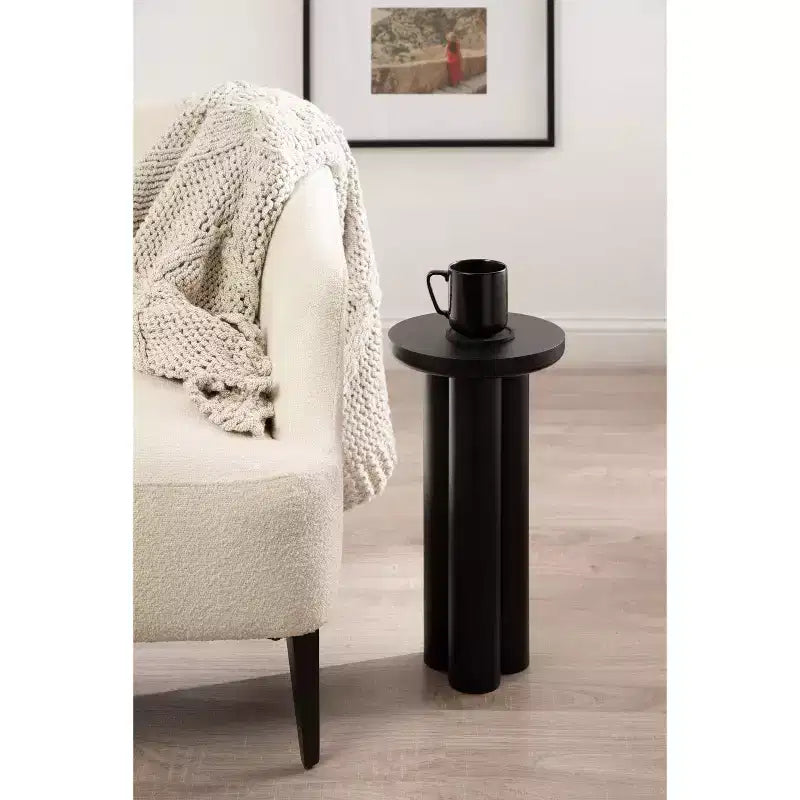 Table d'appoint ronde pour boisson avec base tripode épaisse en bois, noire, 25 x 53 cm