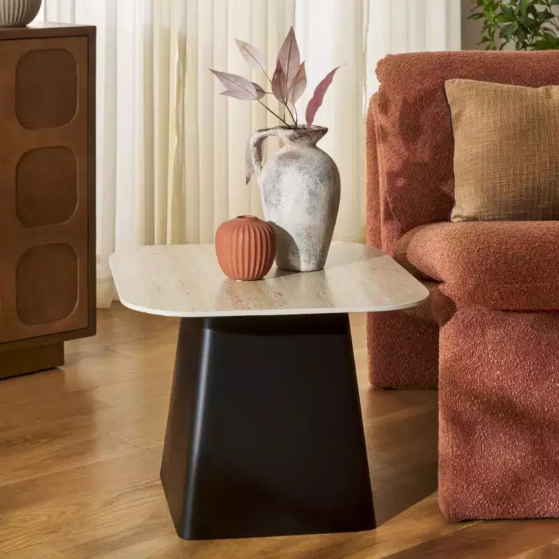 Table d'appoint moderne avec plateau en porcelaine et piètement en fer noir, beige/noir