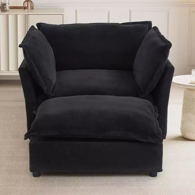 Fauteuil en tissu chenille avec pouf mobile, assise large et accoudoirs incurvés