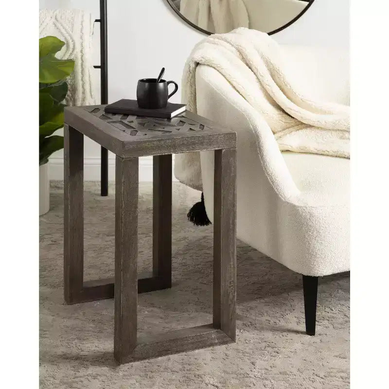 Table d'appoint bohème chic en manguier massif gravé, 20x14x26, finition gris délavé
