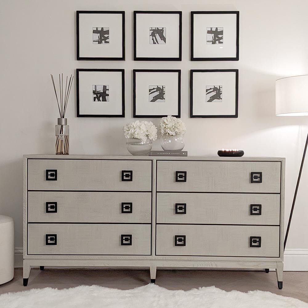 Commode à 6 tiroirs en placage chêne blanchi