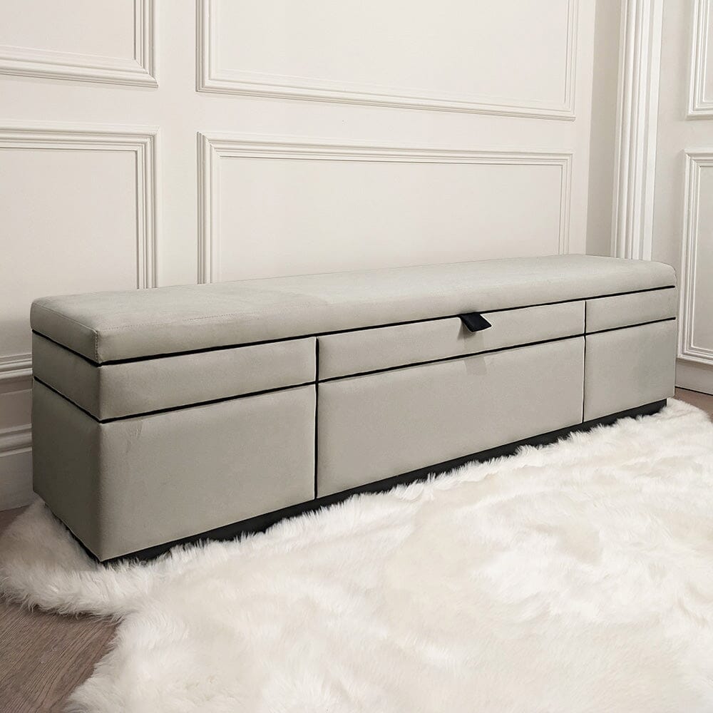 Coffre de rangement ottoman en velours fumé et noir passepoilé