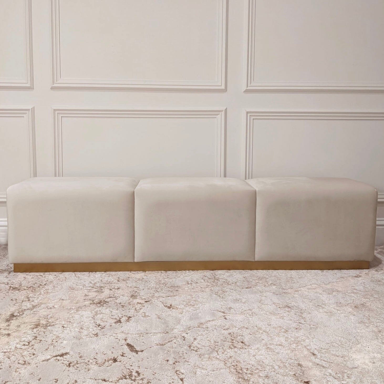 Banc capitonné Praline et Or à canaux