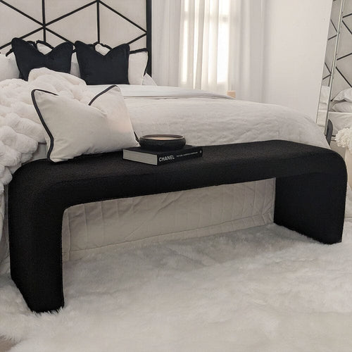 Banc incurvé en bouclette noire